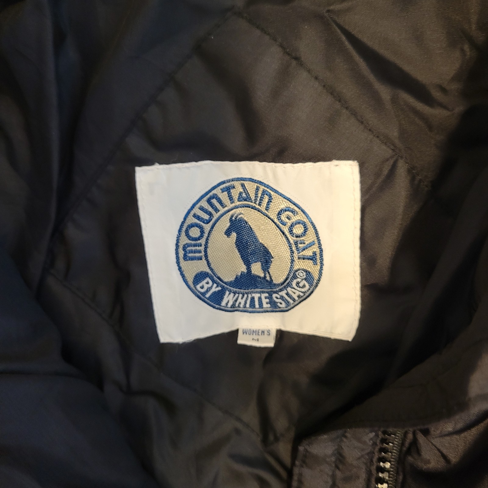 Womens Vintage White Stag Puffer Jacket