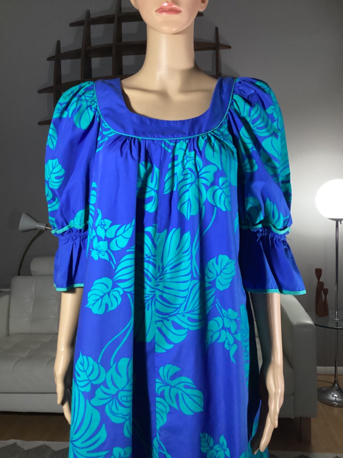 Vintage Princess Kaiulani Palm Leaves Ruffle Hawaiian Muumuu Dress Tiki Luau