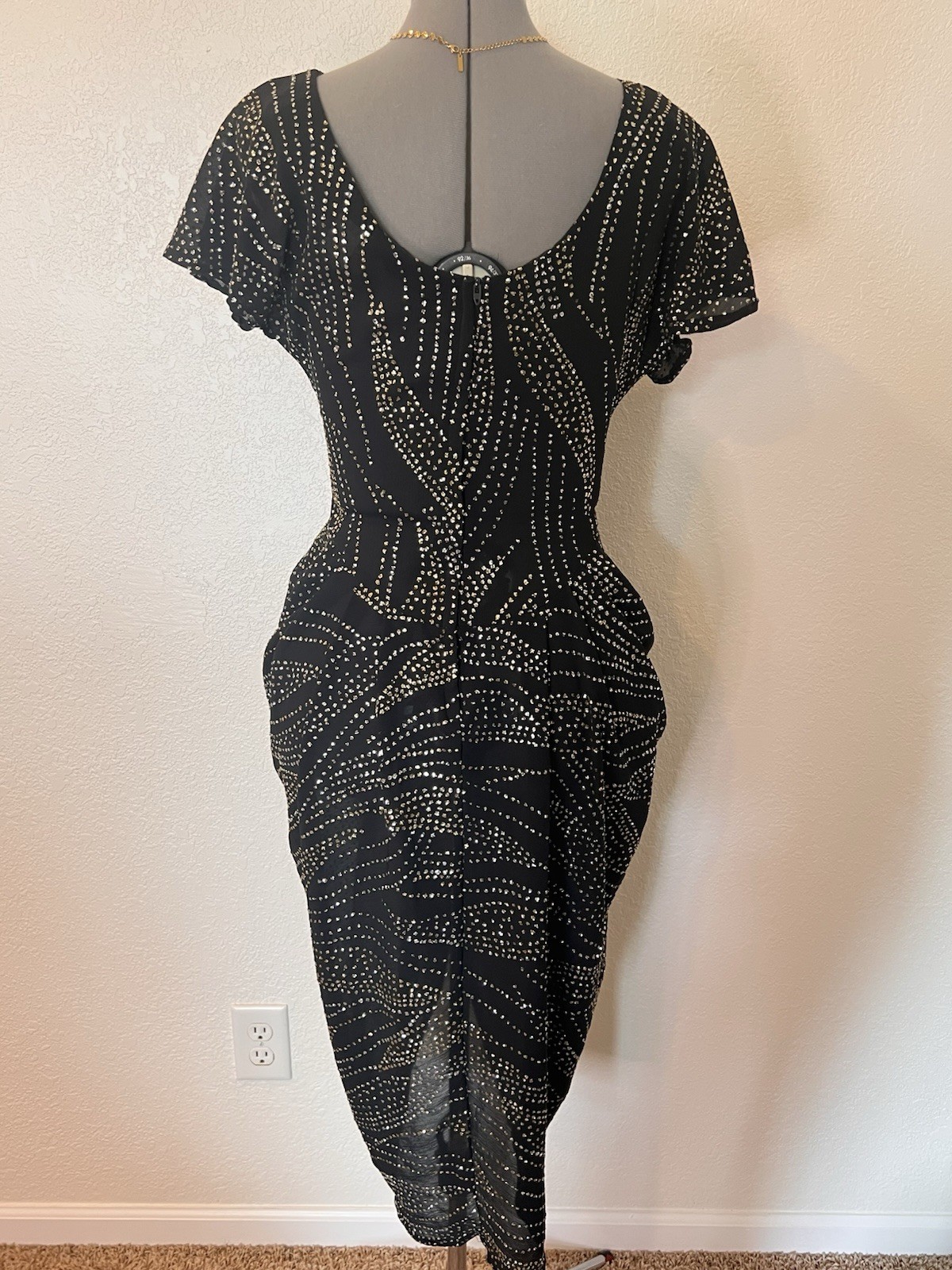 Vintage Hearts 1980s Art Deco Hourglass Glitter Cocktail Dress Size 9 USA Made