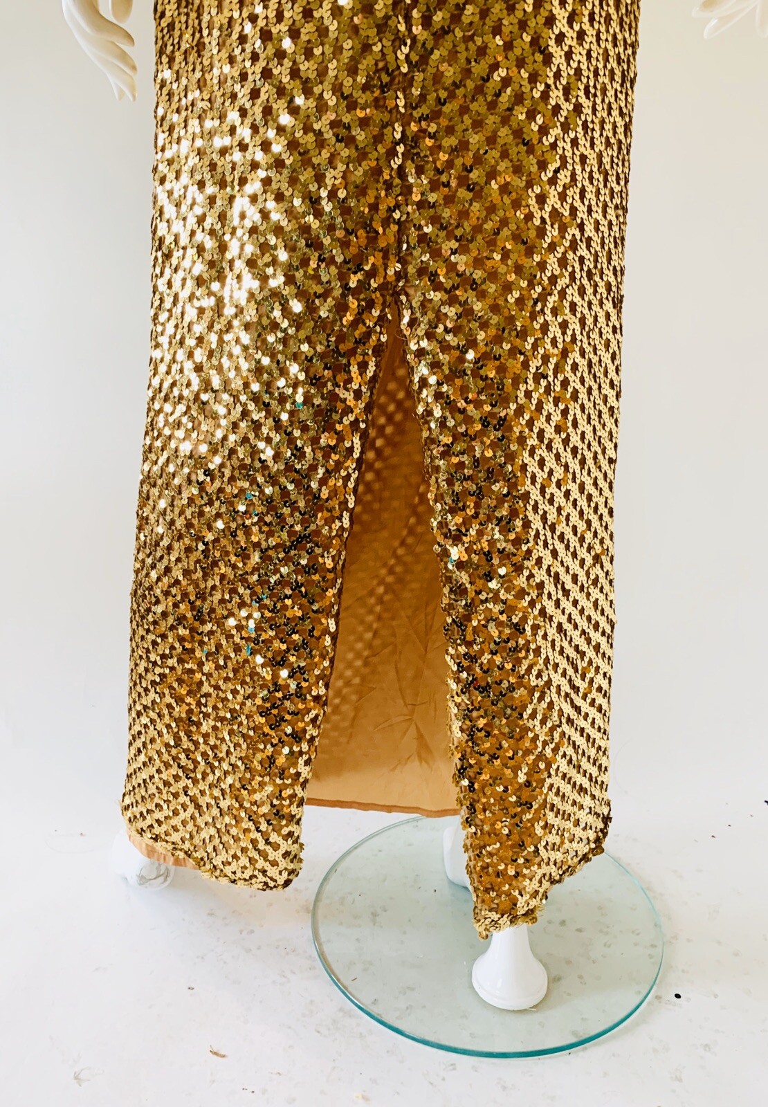 VTG Late 60’s Early 70’s Gold Bombshell Wiggle Full Length VLV Dress Sz S-M