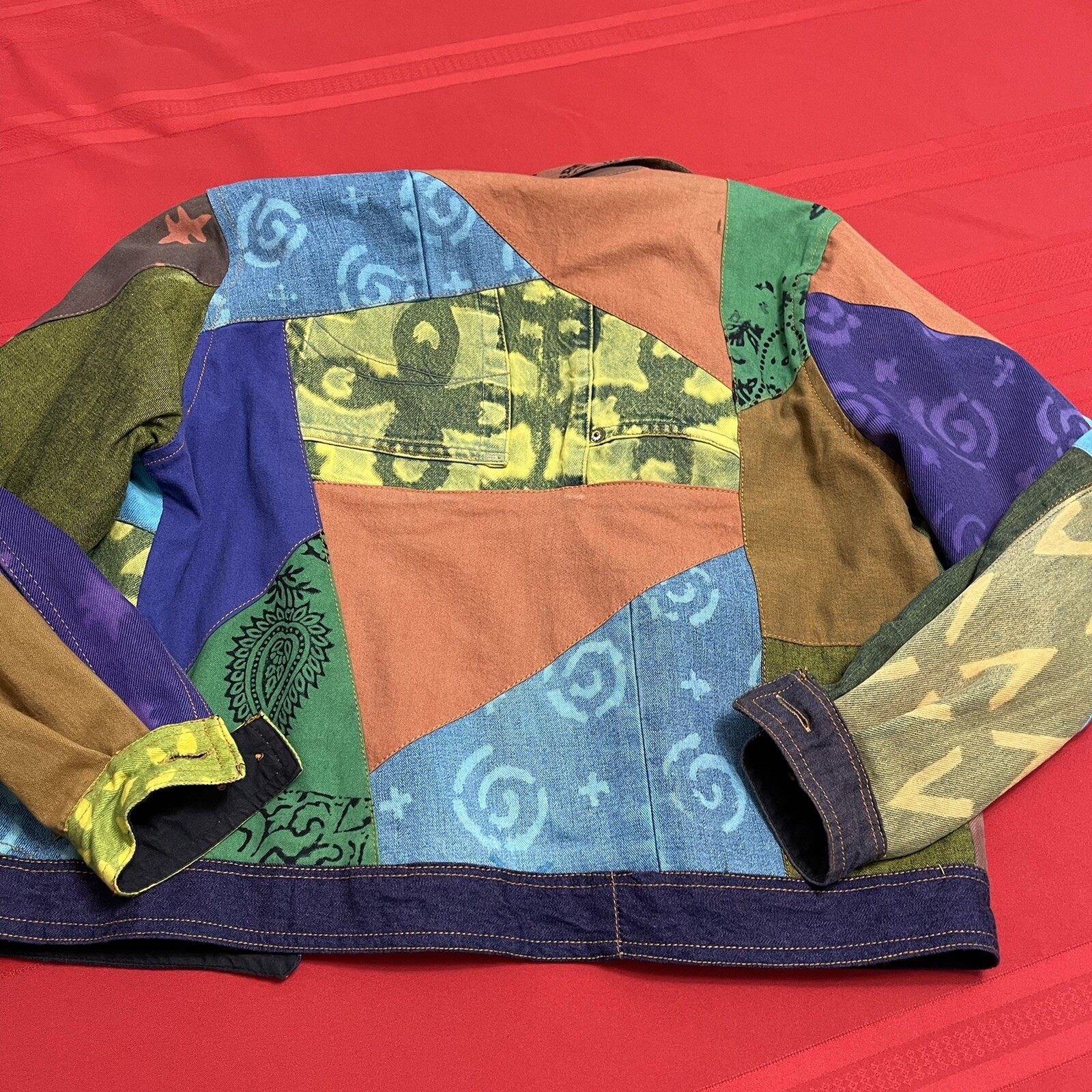 Sacred Threads Women’s Hippie Retro Boho Patcheork Jacket Size Small