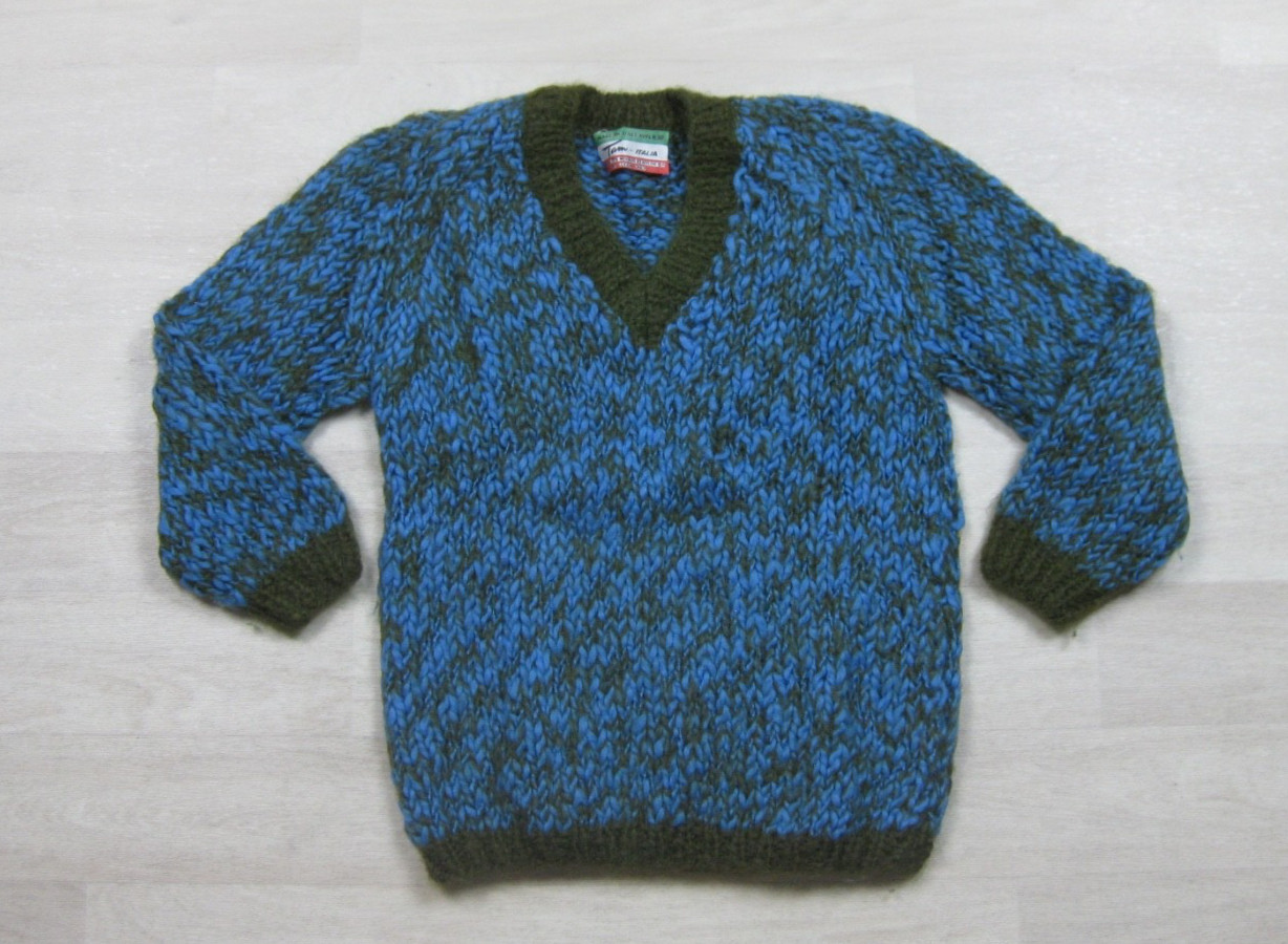 Vintage 60s Tam Italia Sweater Women’s (S) Mohair Wool Blend V Neck