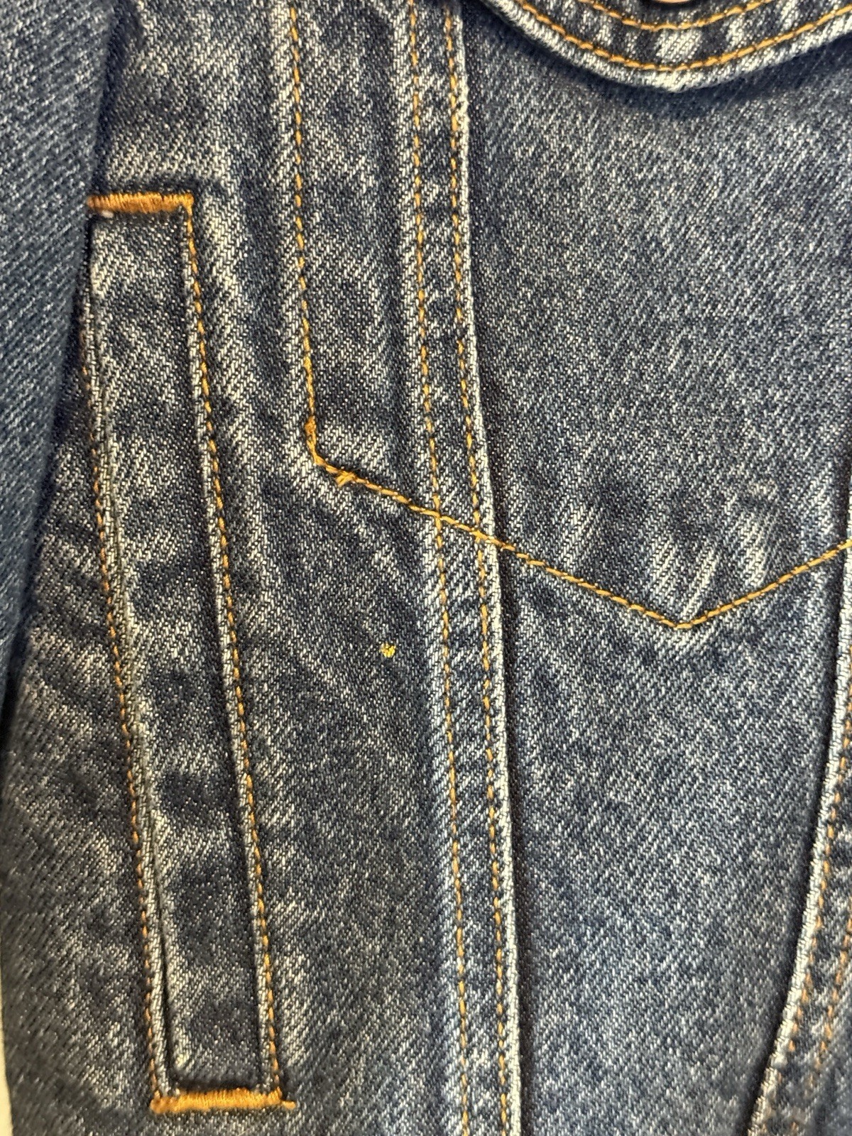 Levi Strauss Signature Vintage Classic Blue Denim Jacket with Tan Stitching S
