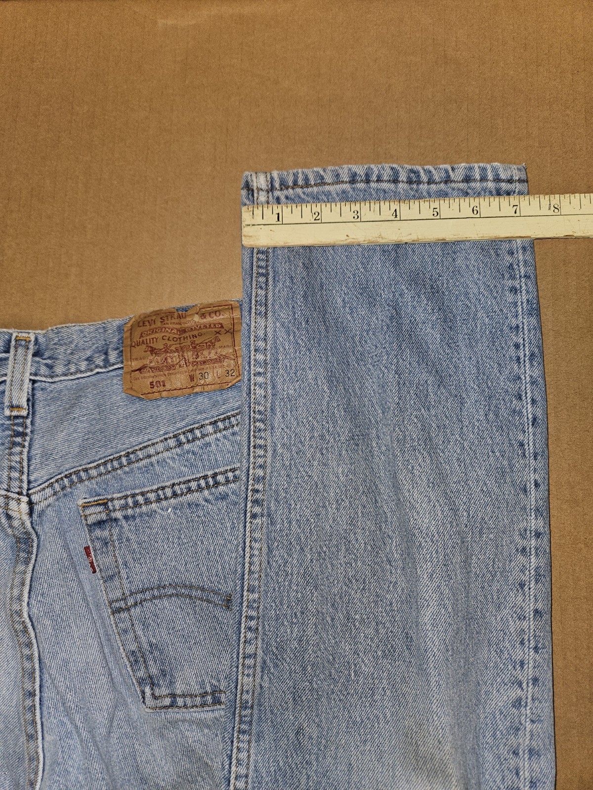 Vintage Levi’s 501 Light Wash Mens 30×32 Blue Jeans USA Made 90s