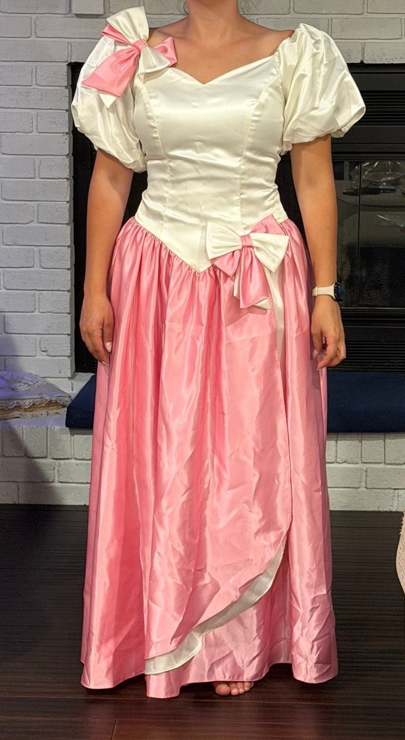 Vintage Pink & Cream Taffeta Puff Sleeve Drop Waist Bridesmaid Dress