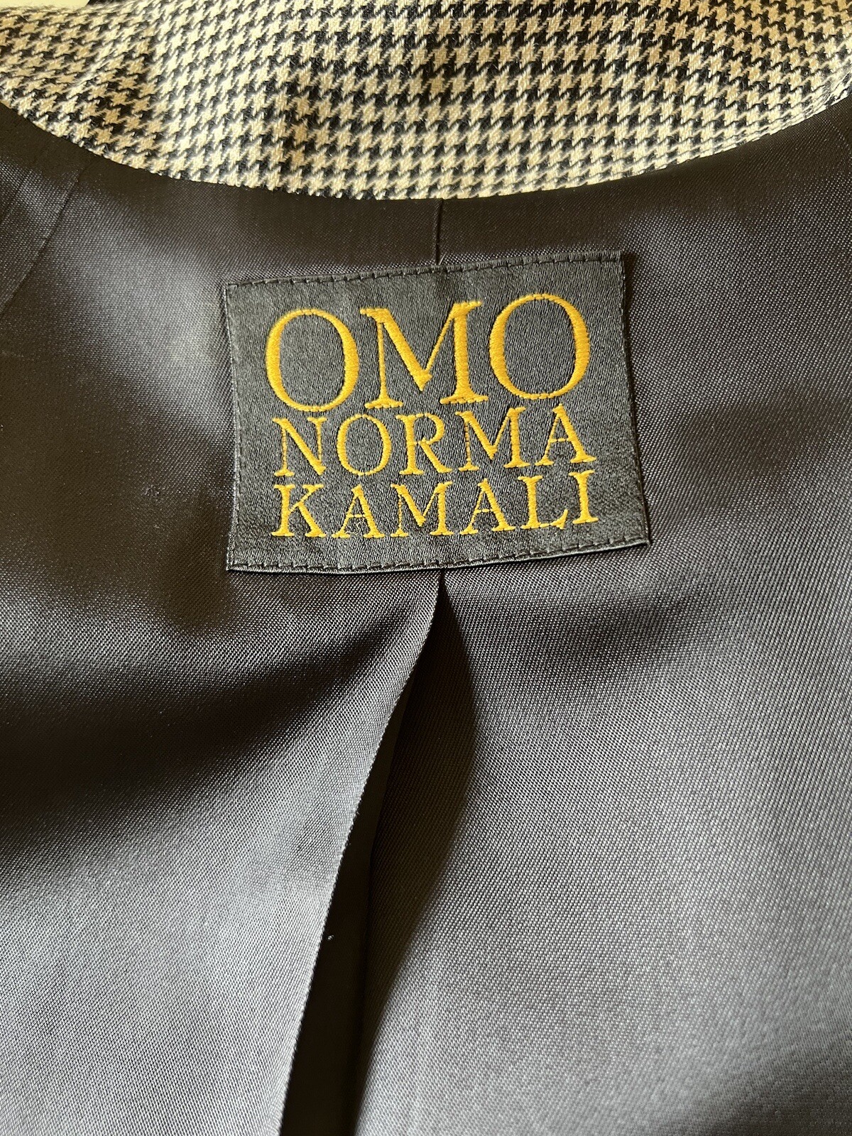 Vintage Norma Kamali 80’s Women’s Jacket Blazer Black White Houndstooth Velvet
