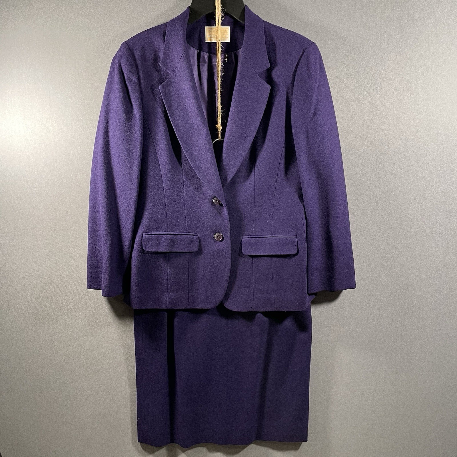 Vintage 1980’s Pendleton Wool Crepe Suit Skirt Blazer Purple USA Sz 8 *READ*