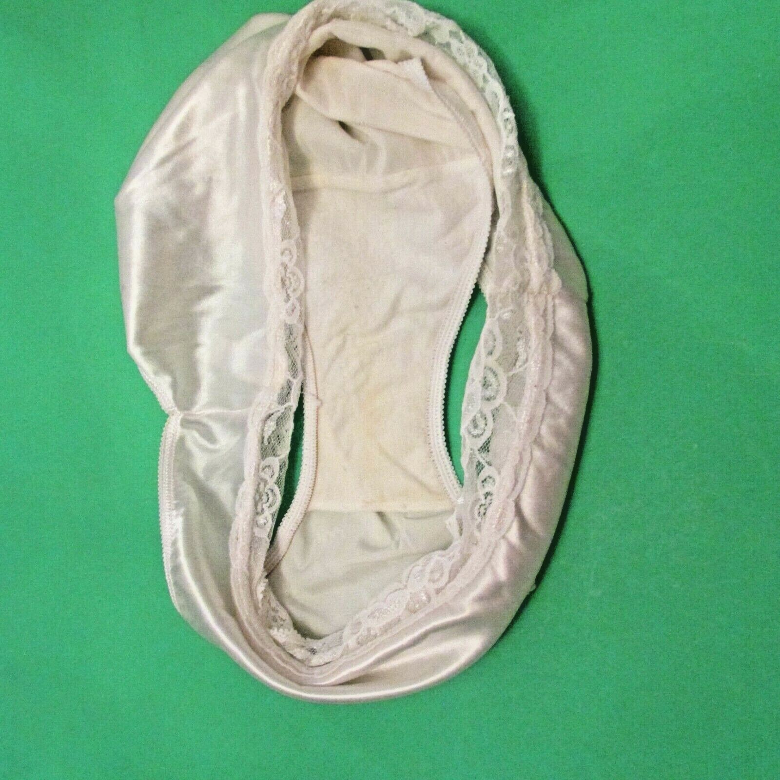 Victoria’s Secret Gold Crown Label Second Skin Lace Waistband Hi-Leg Panties S/5