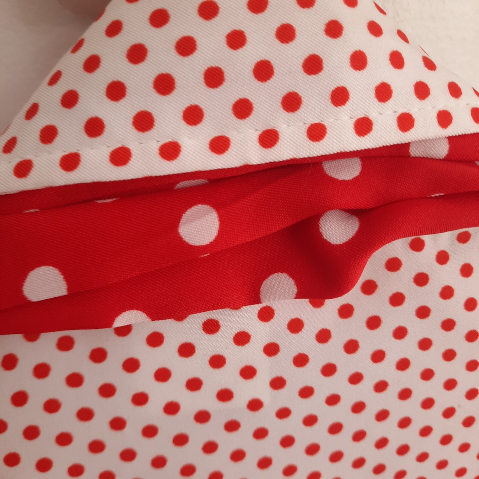 NWT! LADY ARROW SZ 10 Vintage 1970s Red Polka Dot Blouse With Tie Klopman Fabric