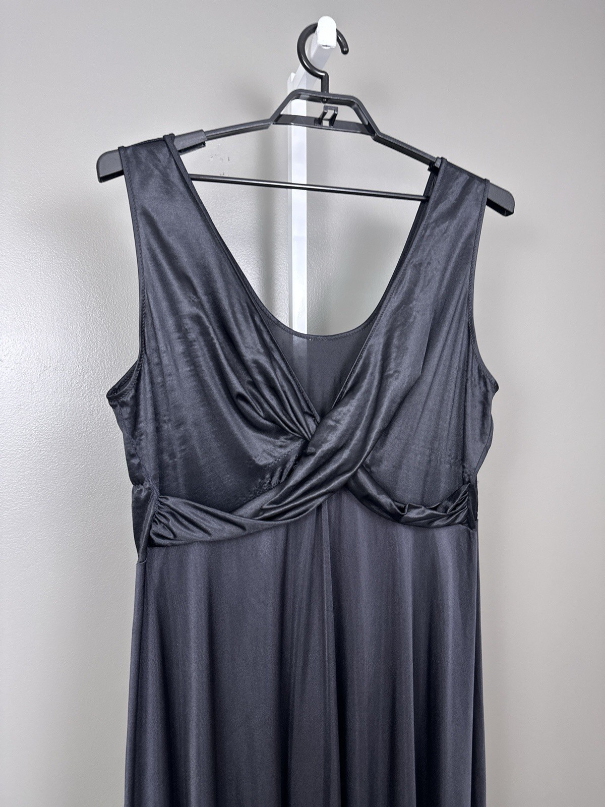 Vintage Plus Size Black Nylon Nightgown Full Sweep Silky Loungewear 2X 3X?