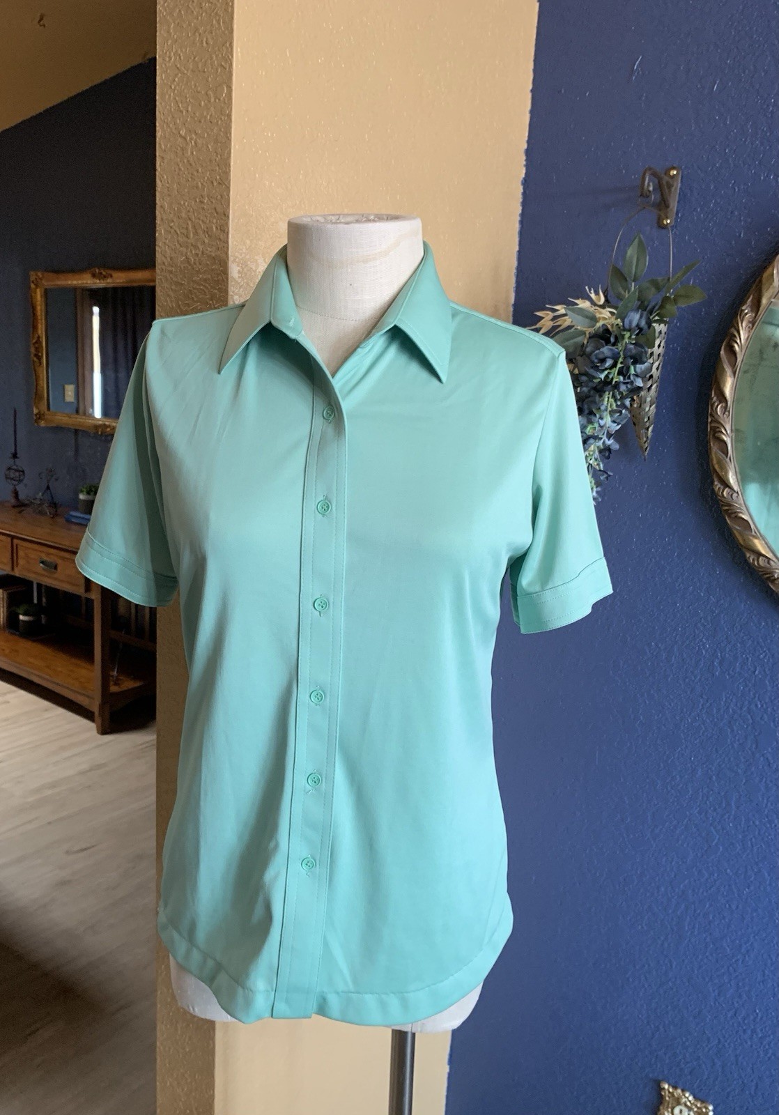 C1 80s Mint Green Button Up Blouse Short Sleeve Pointed Collar SZ 16 M/L SEARS