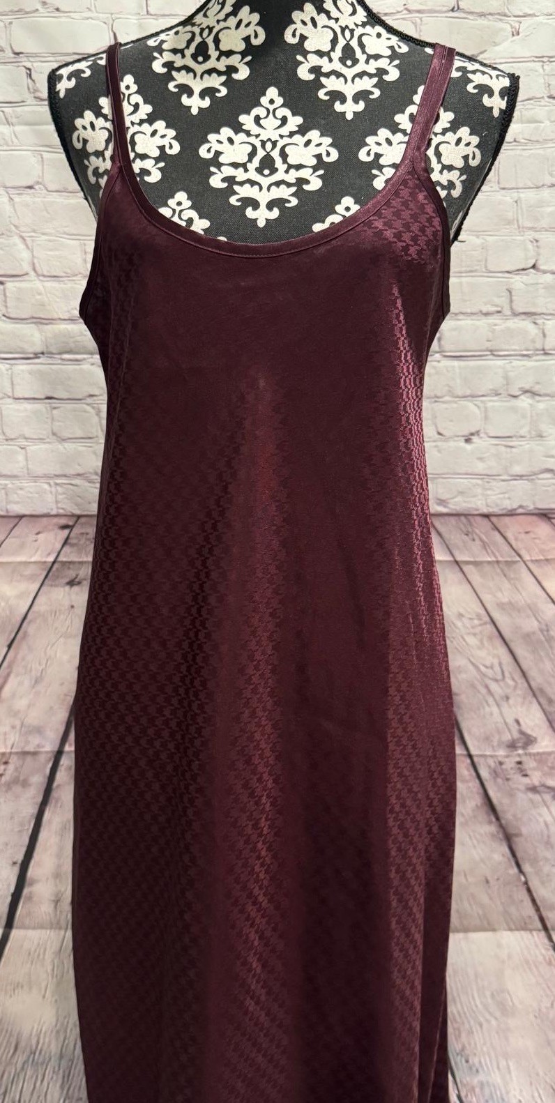 VTG 90s HALSTON Burgundy Textured Satin Double Spaghetti Strap Maxi Slip Dress L