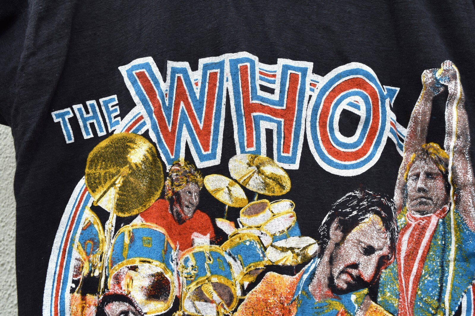 Vintage THE WHO Live 1980 Keith Moon Tribute Concert Graphic T-Shirt Band Music