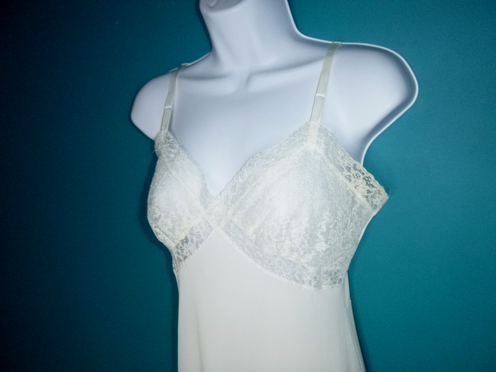 Vtg 50s Jean Vernon Fancy Off White Full Slip Lace Trim Pleated hem Sz S