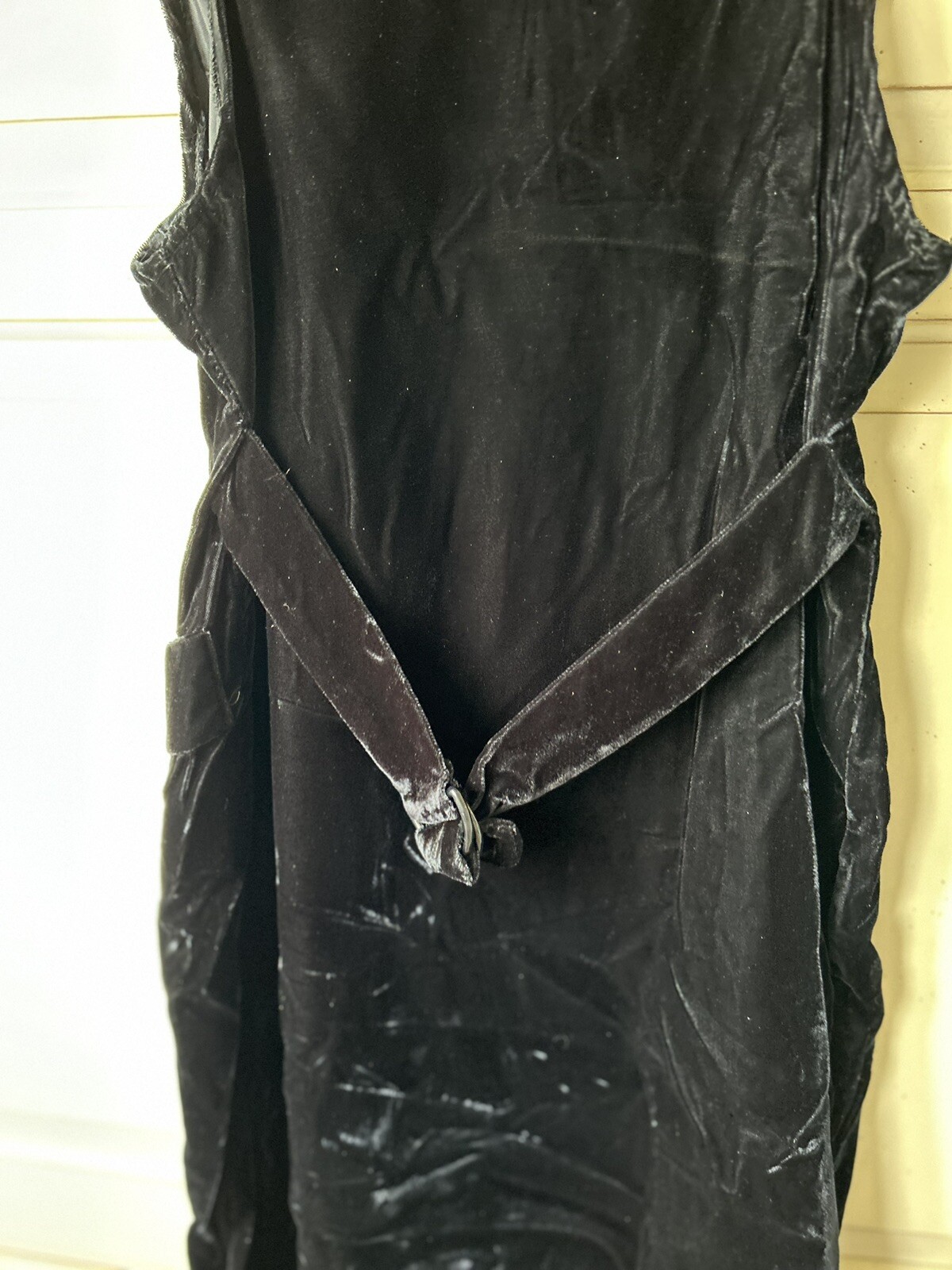 Vintage 1980s/90s XTRMZ Black Crushed Velvet Faux Pearl Buttons Sexy Dress 5/6