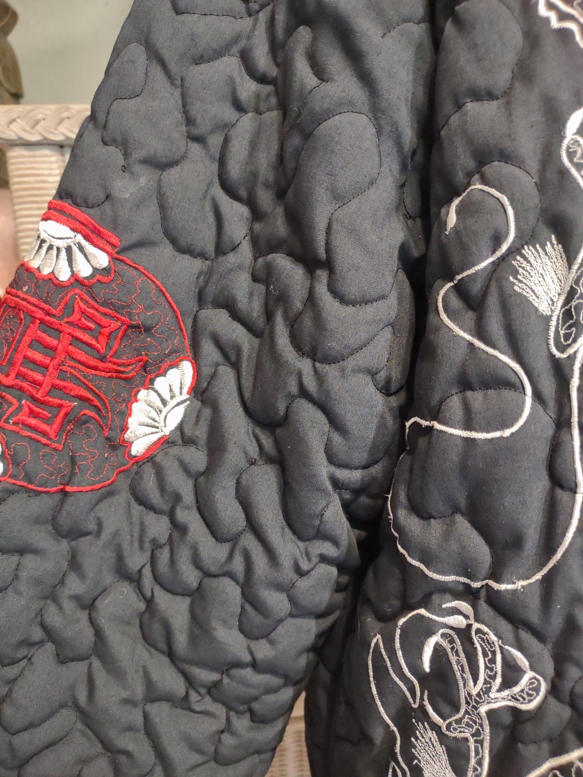 Oriental Mandarin Dragons Embroidery Quilted Cotton Blend Jacket Black L