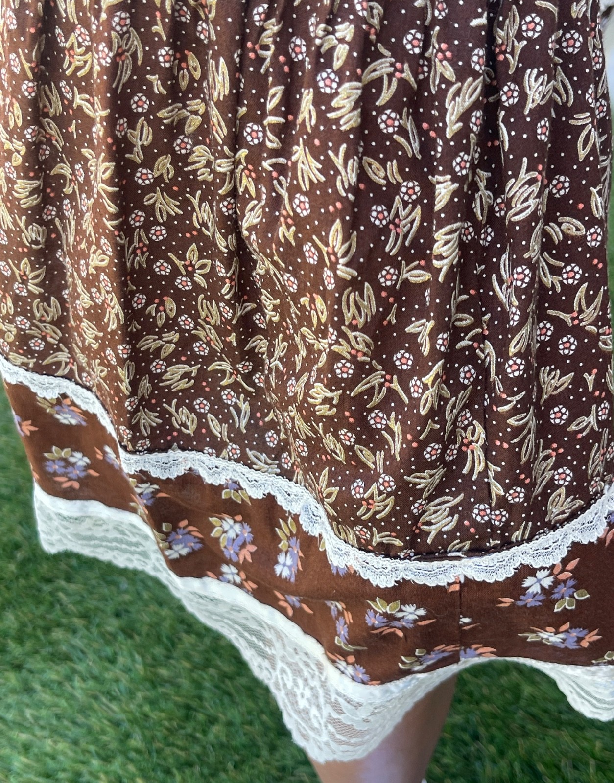 Vtg 1970s Gunne Sax Style Brown Calico Prairie Dress Ruffle Midi Small~Tag Cut