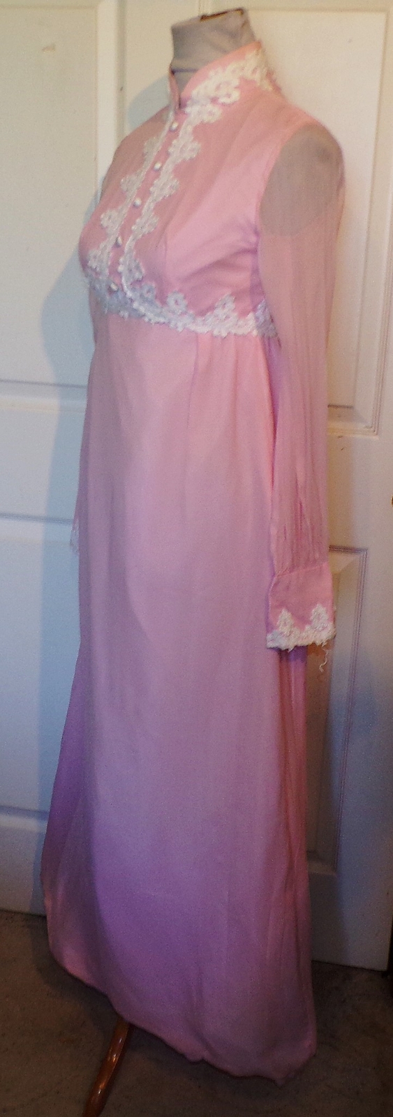 Vintage 60s Pink Chiffon White Lace Long Dress B34 Empire Waist