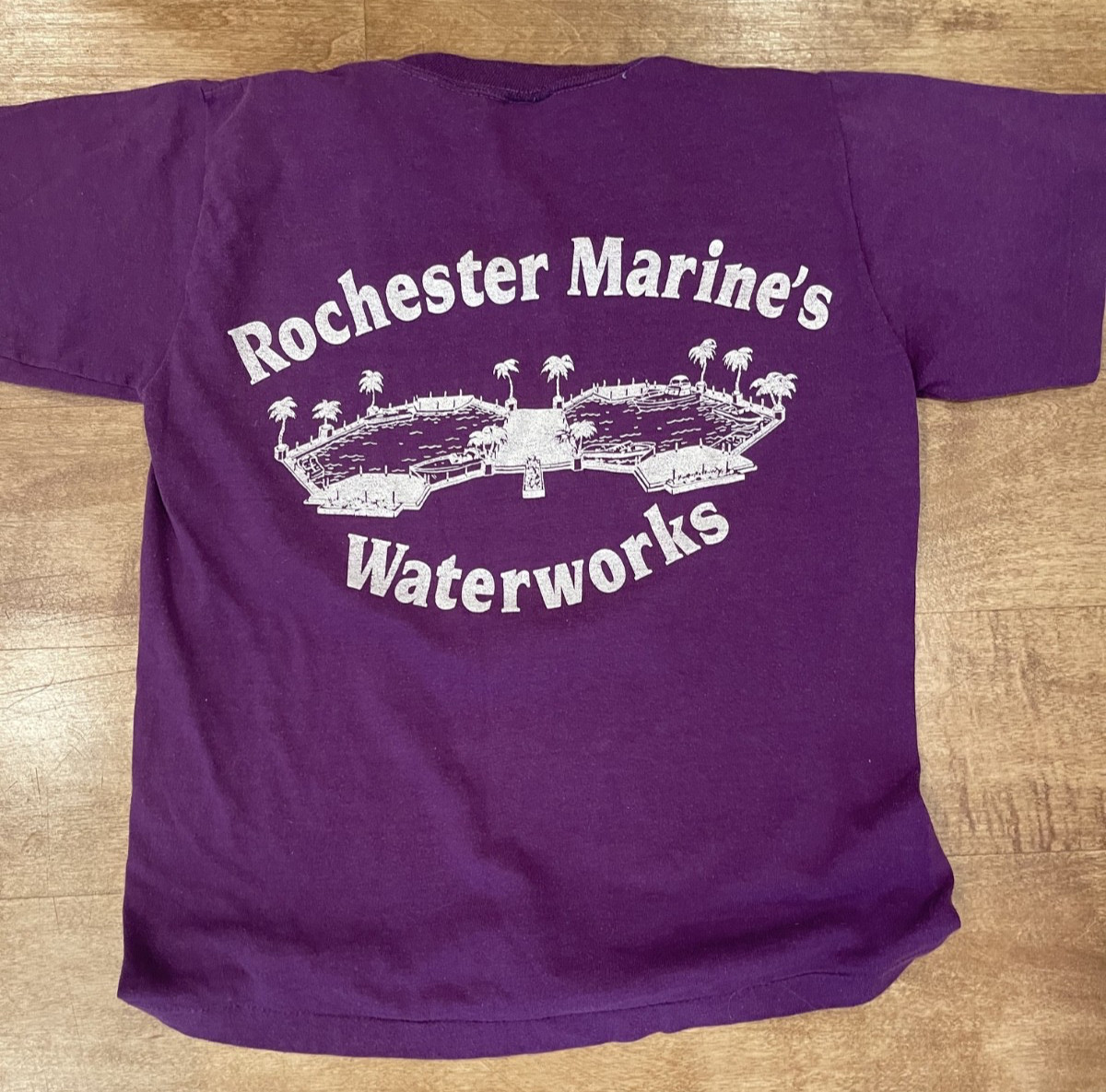 LOT (4) cute 80’s vintage T-SHIRTS tees DeSantis Wine Tour Boat Race Small S XS