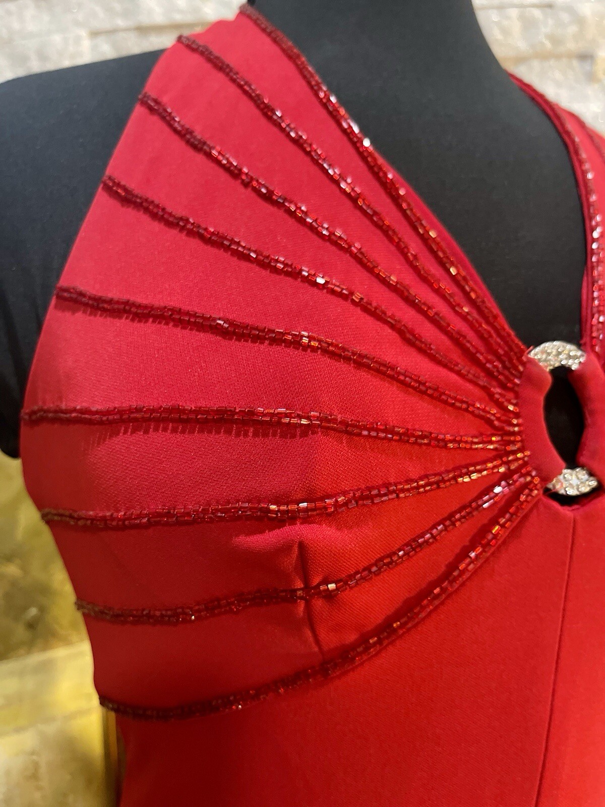 VTG De Laru Y2K Sexy Red Halter Dress Beading Rhinestone Size 8 A Line