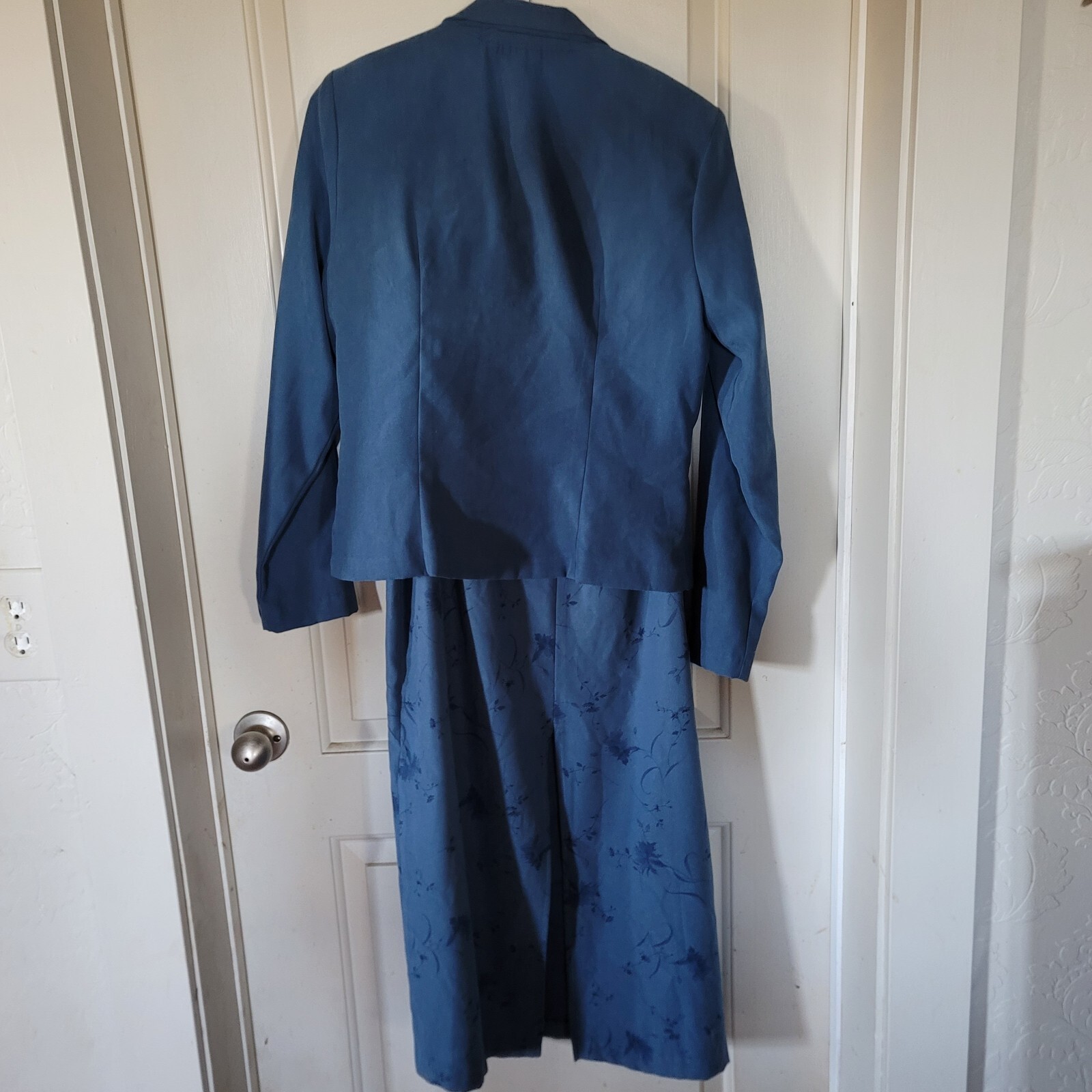RIKKI J. NEW YORK Vintage Womens Skirt Suit blue On Blue Floral Office Classy