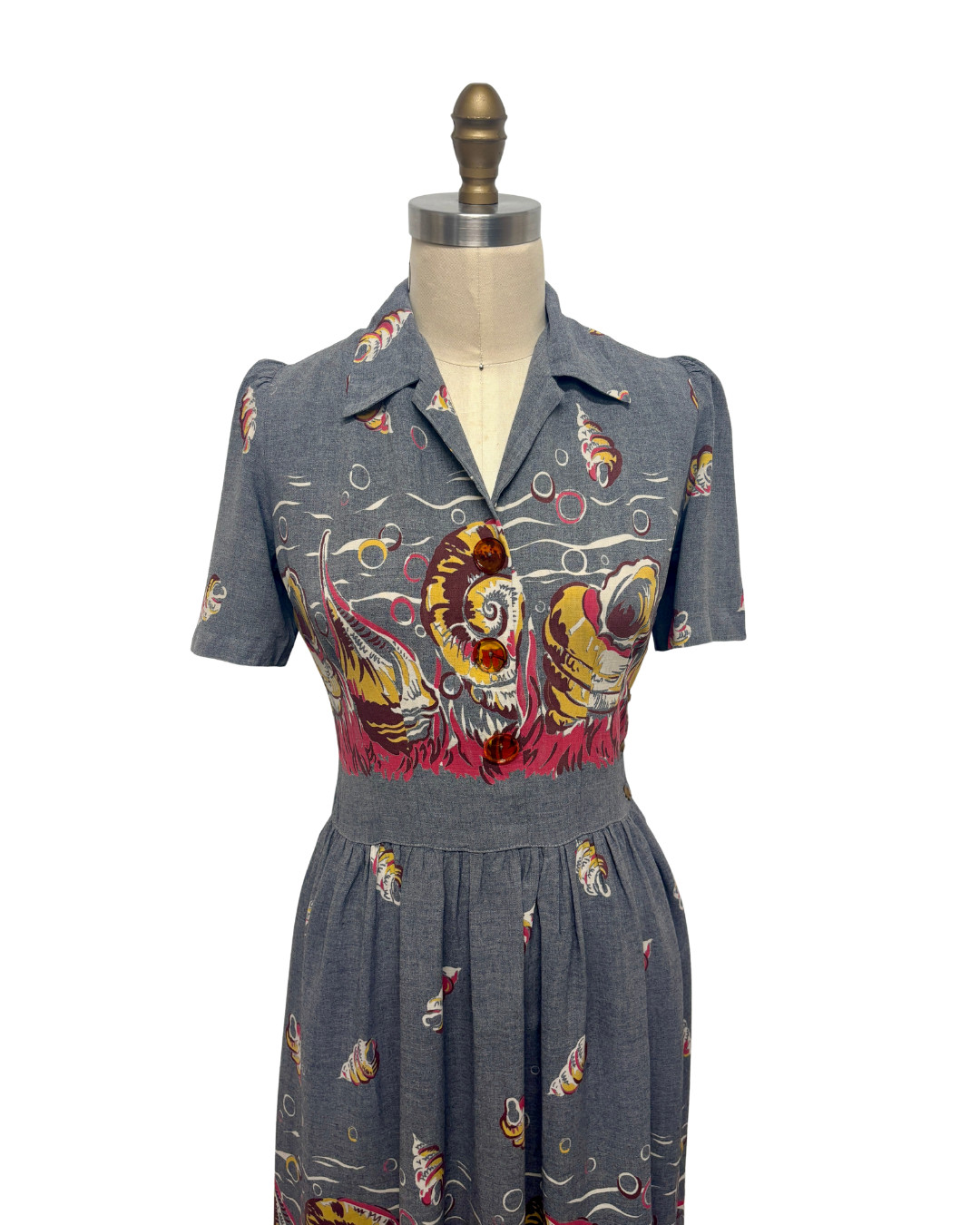 1930s GRAY SEASHELLS GABARDINE NOVELTY PRINT DRESS | 1930s NOVELTY DRESS