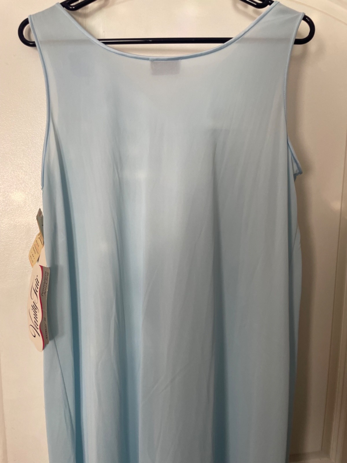 NWT (USA made) Original Vanity Fair Nightie Knee Length Med
