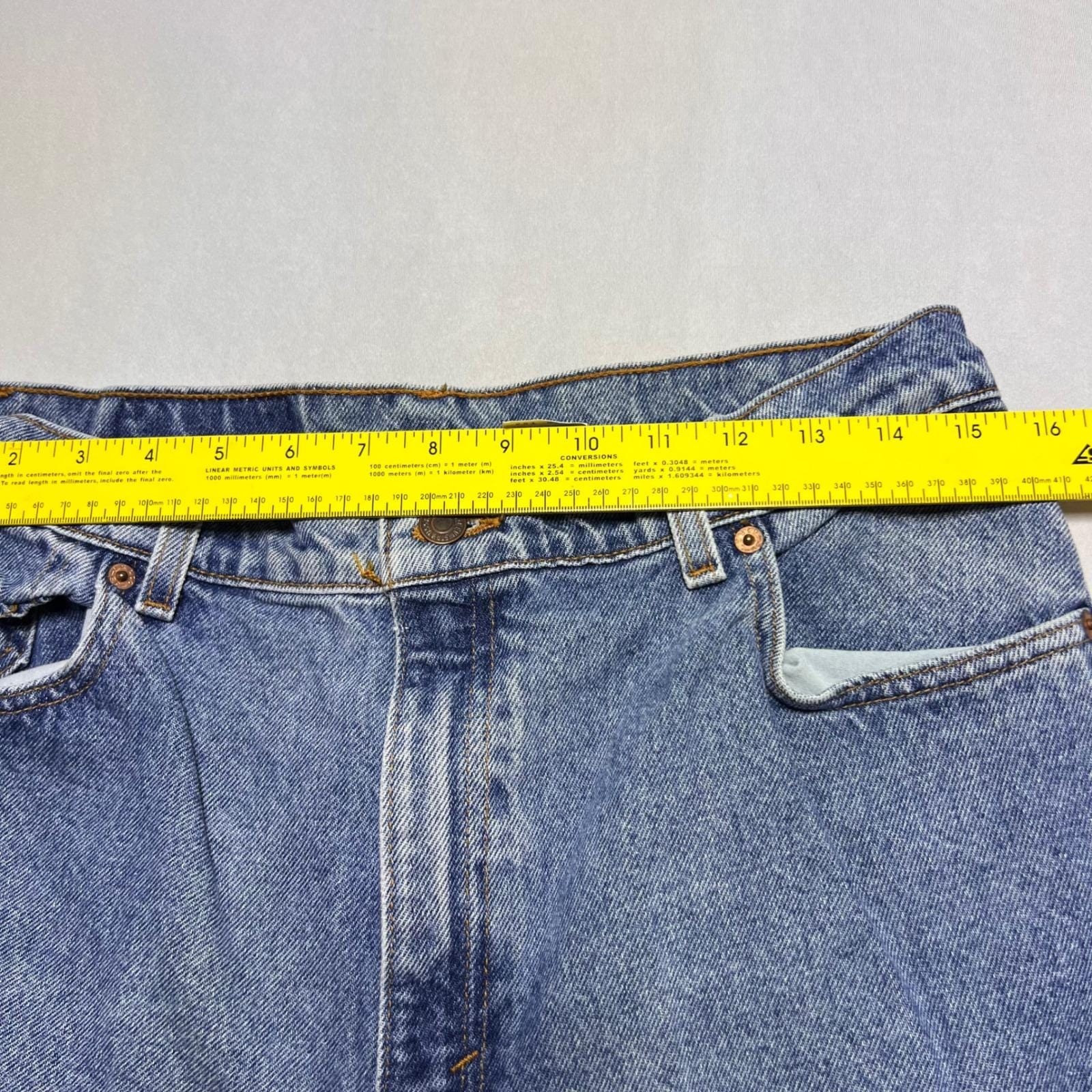 Vintage Levis Womens 551 Jeans | Size 14 Med | 10/1995 | Loose Fit Straight Y2K