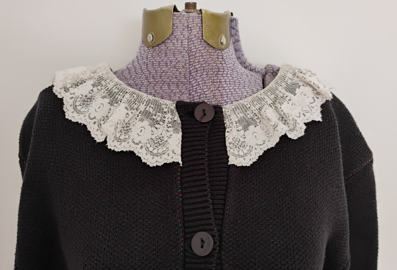Vtg Christmas Cardigan Sweater Women’s Lace Collar Cottagecore USA L Holiday