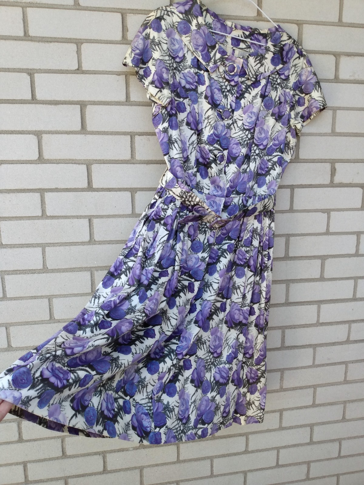 Vintage 50s Purple Rose Dress 42″ Bust 28.5″ Waist Rockabilly Tea Party 60s