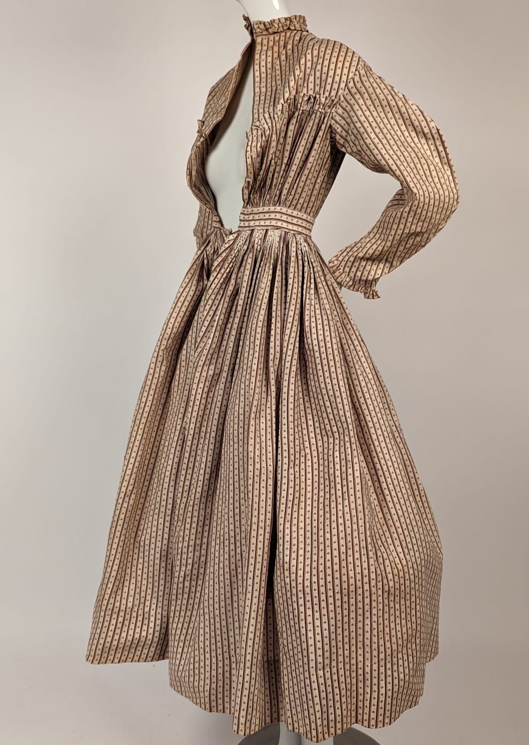 CIVIL WAR ERA 1860’S GIRL’S STRIPED CALICO COTTON DRESS W RUFFLES