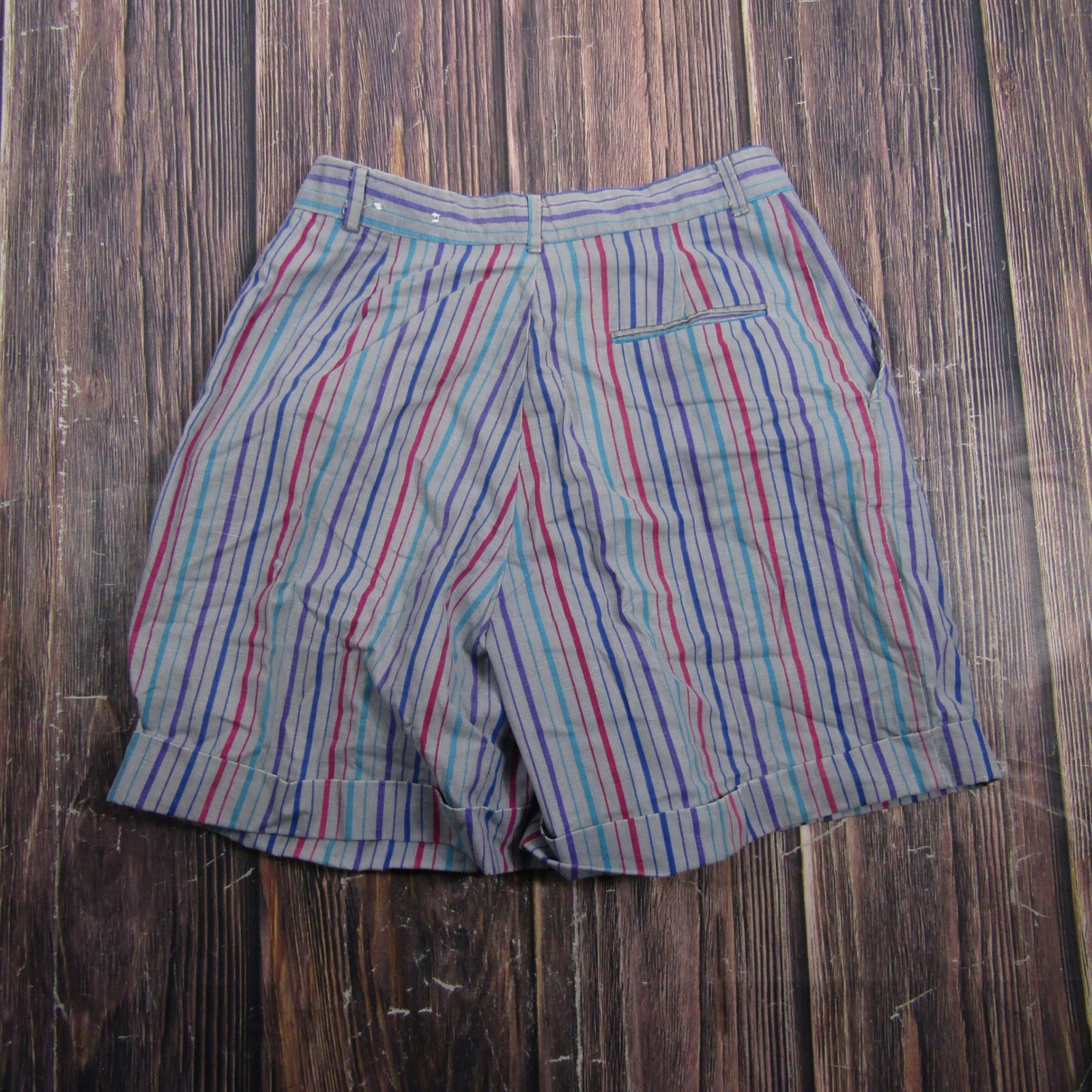 Spinnaker Sport Striped Shorts Womens 26 Grey Vintage High Rise Cuffed Pleated