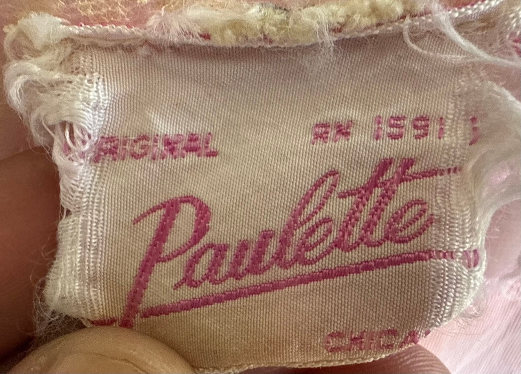 Vintage 1960s Paulette Chicago Pink Quilted Nylon Robe House Dress Size 14
