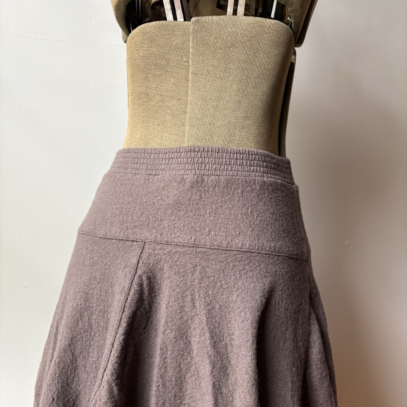 Vintage Y2K Gray Brown Woolen Skirt Women’s Cute Earth Tone As Is