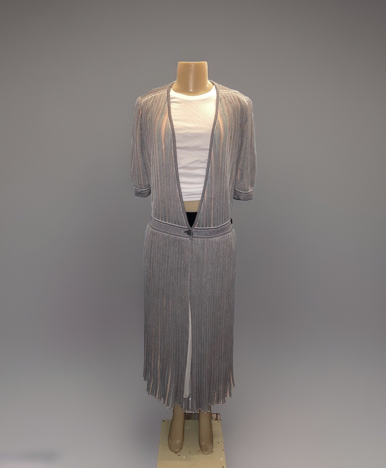Vintage 1970s Albert Nipon Italy Knit Wrap Dress Short Sleeve Pleated Duster 6