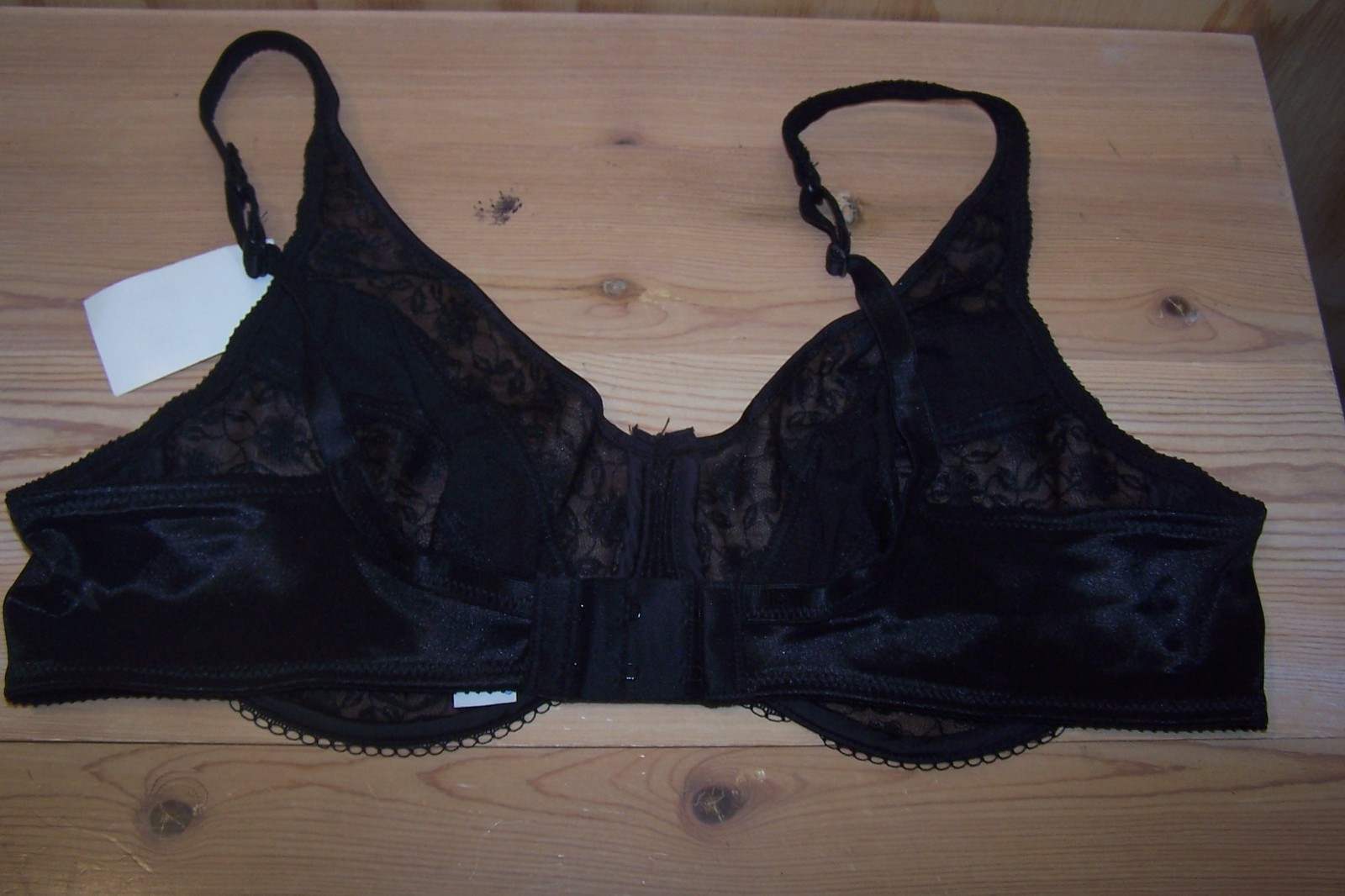 NWT VTG GELMART Black Sheer Lace Underwire Bra #5748N Sz 40B