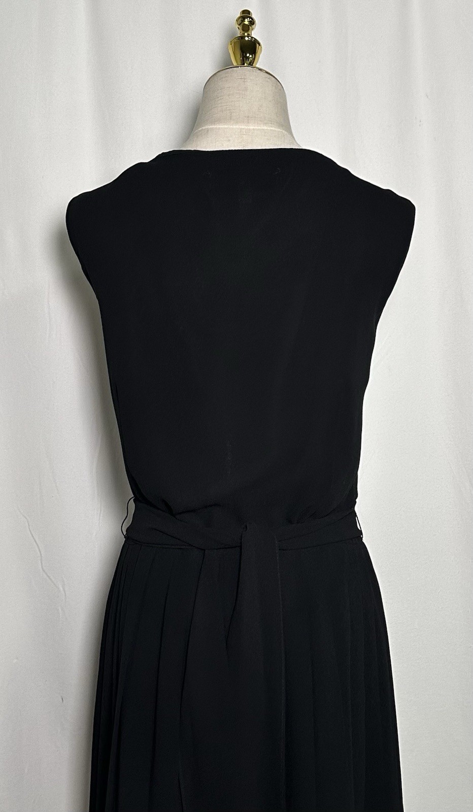 Sara Campbell Dress 16 Pleated Sleeveless Belted Black Cocktail Vintage
