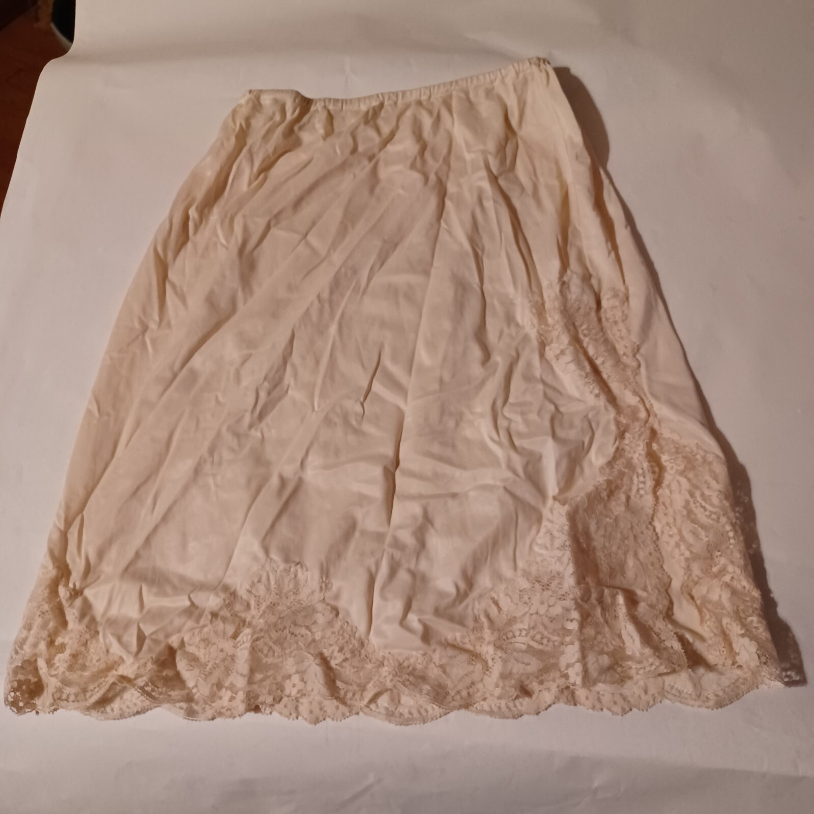 Ladies Jr’s 11 Vintage Half Slip By Kayser Great Shape