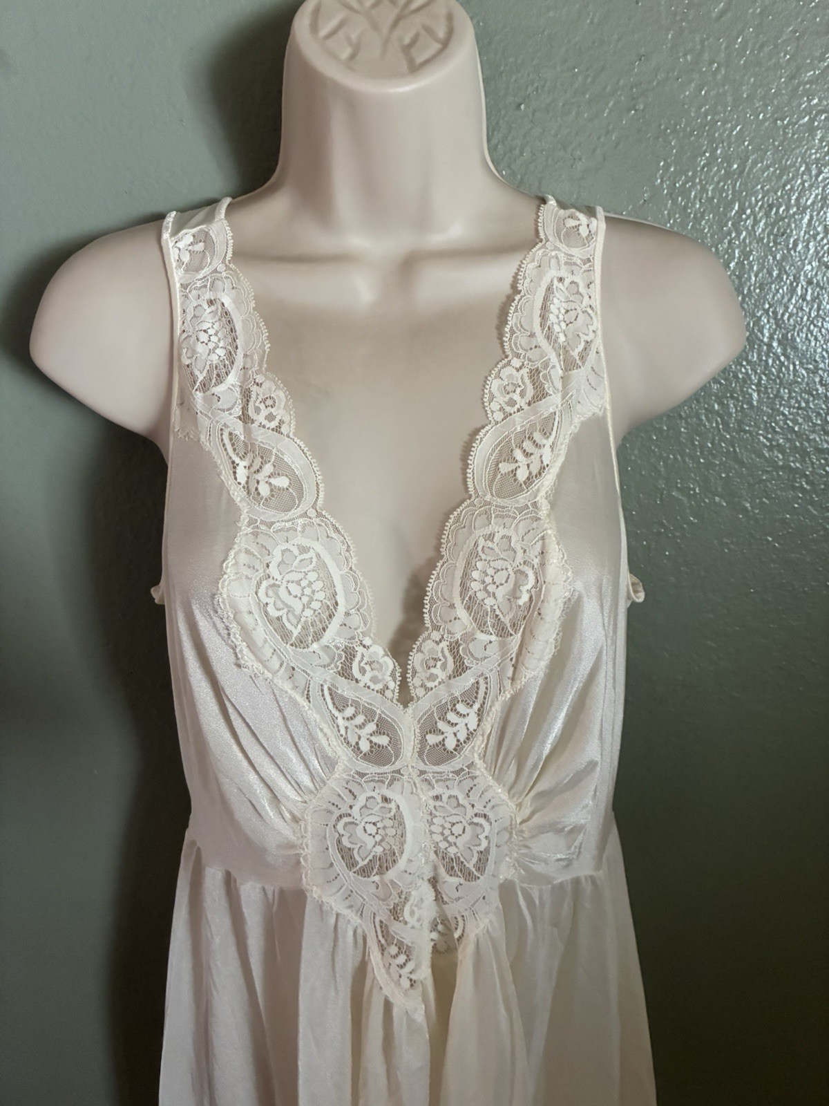 2XL OLGA NIGHTGOWN 98280 WHITE