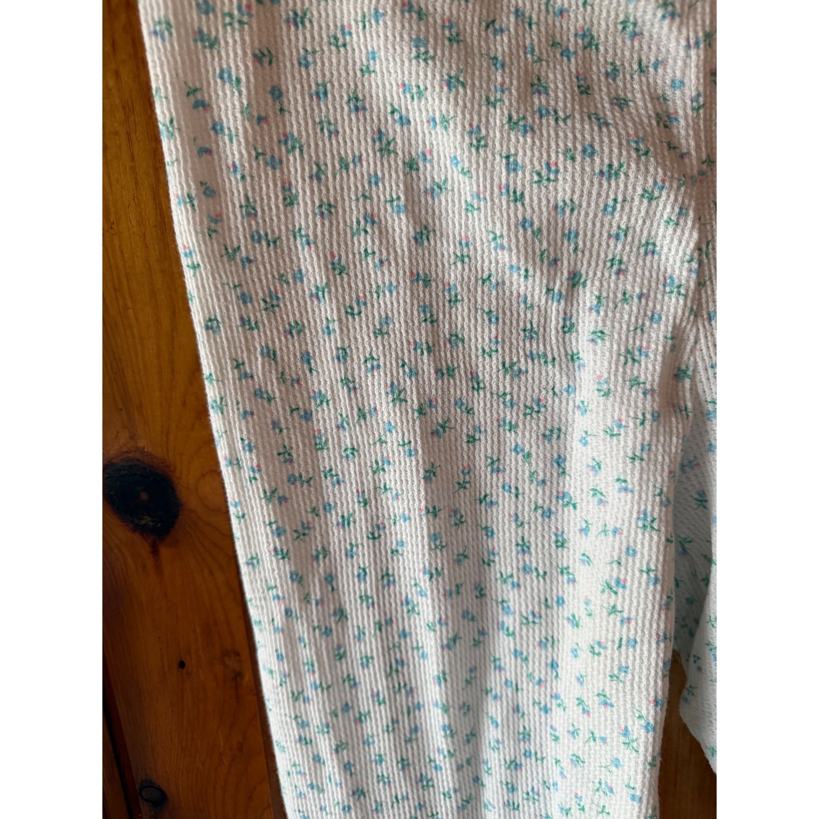 Vintage Pleasure Knit Floral Waffle Thermal long underwear White Blue size XL