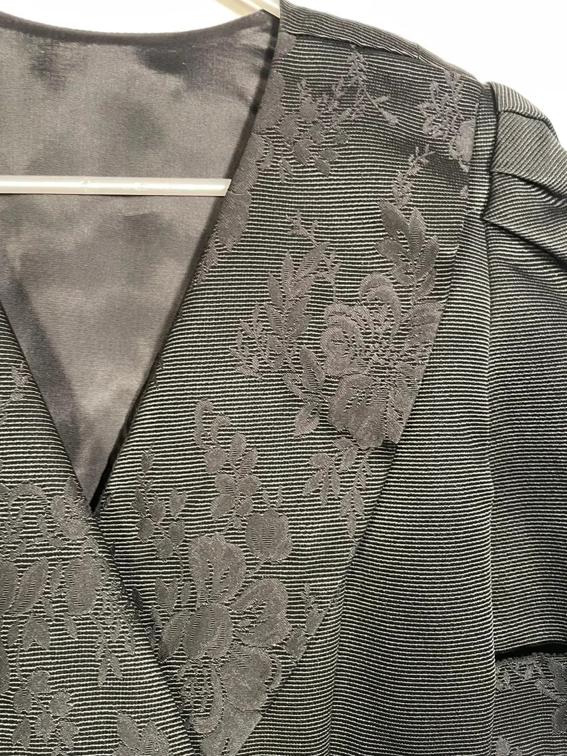 Vintage 1980s Black Taffeta Tuxedo Dress With Floral Brocade Collar Size S/M