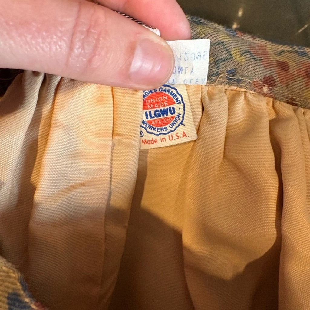 Vintage Ferrara of Milan Paisley Skirt Union Made USA Vintage 12- Modern Small