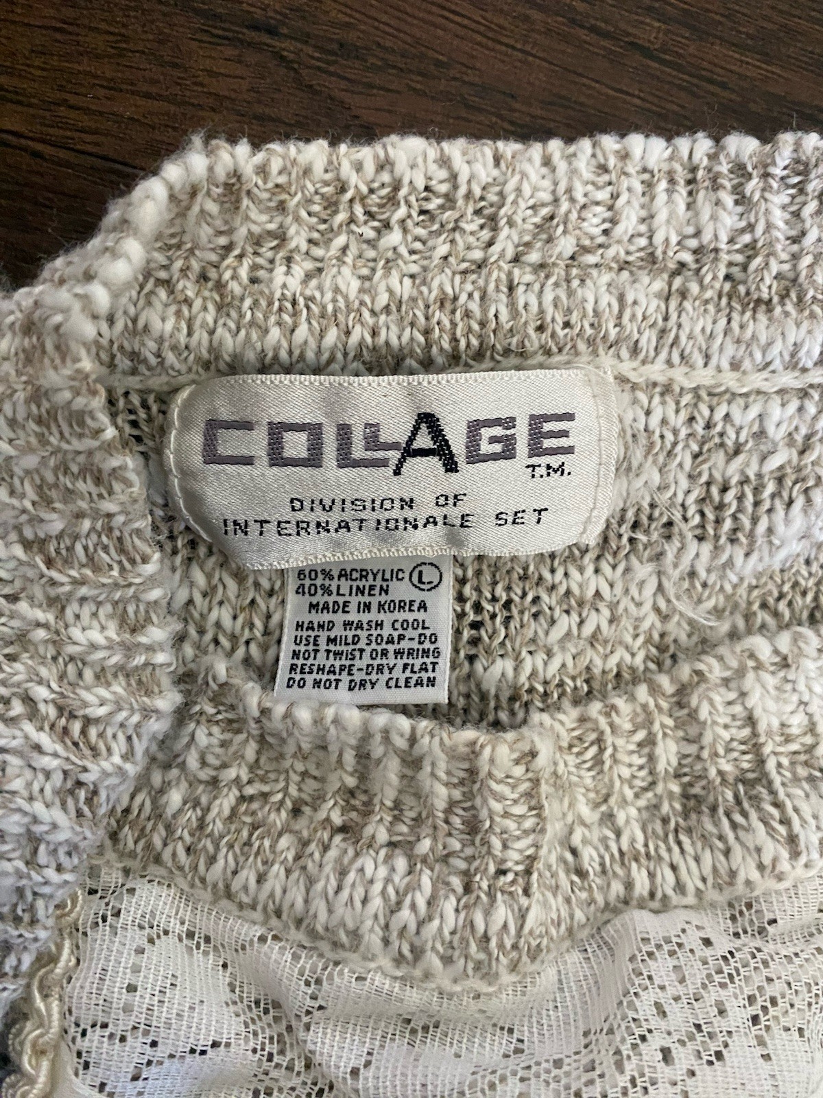 Vintage 1980s Cream Light Sweater Lace Detail XS Small