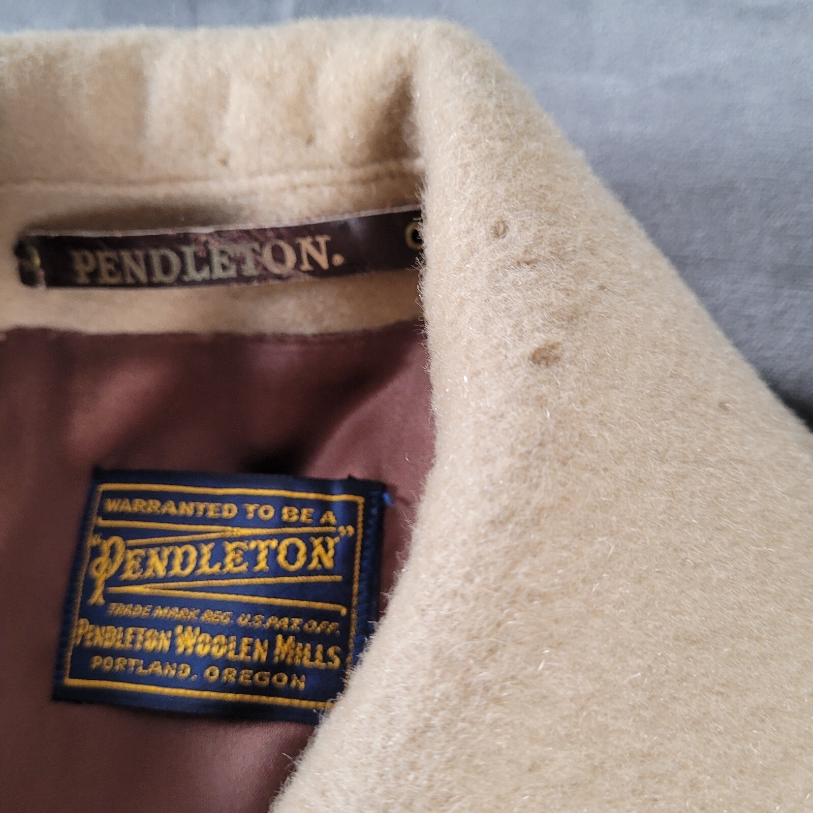 Vintage Pendleton Womens Virgin Wool Tan Peacoat Double Breasted Long Large