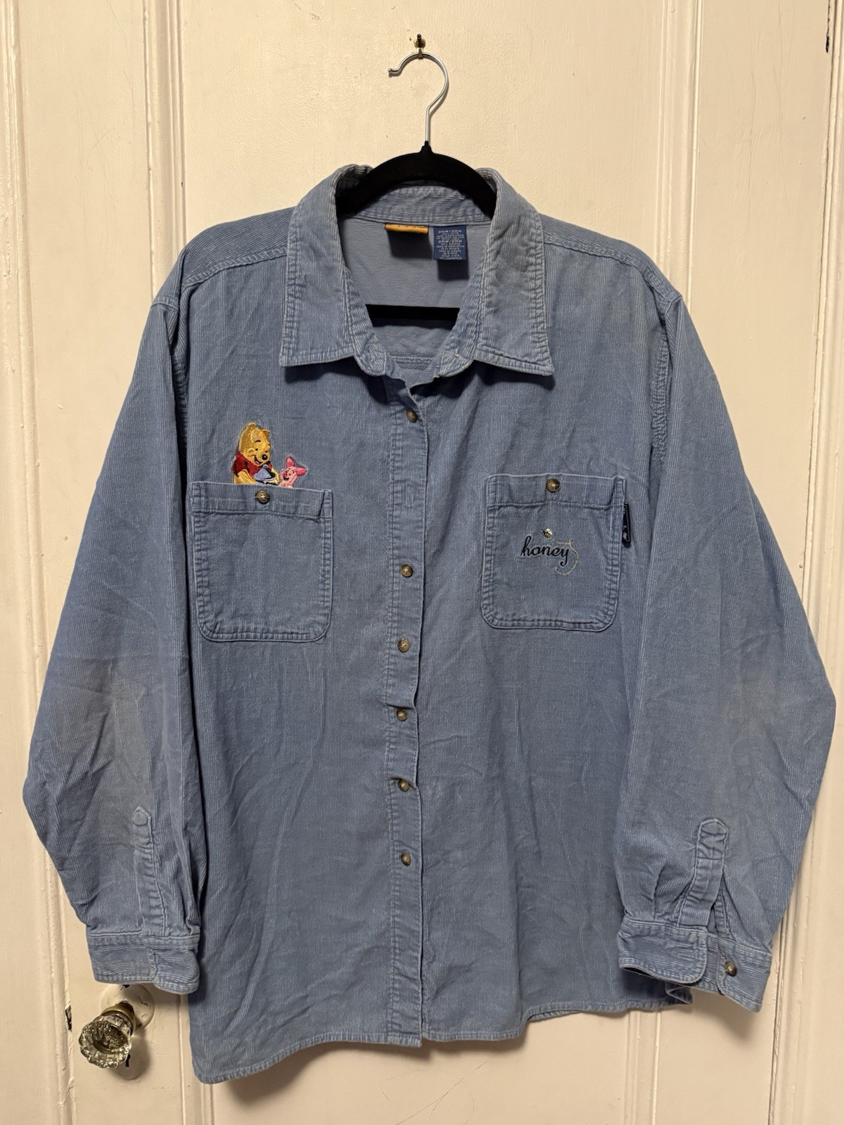 Vintage Baby Blue Disney Pooh Women’s Corduroy Botton Up Size 26/28W Plus size