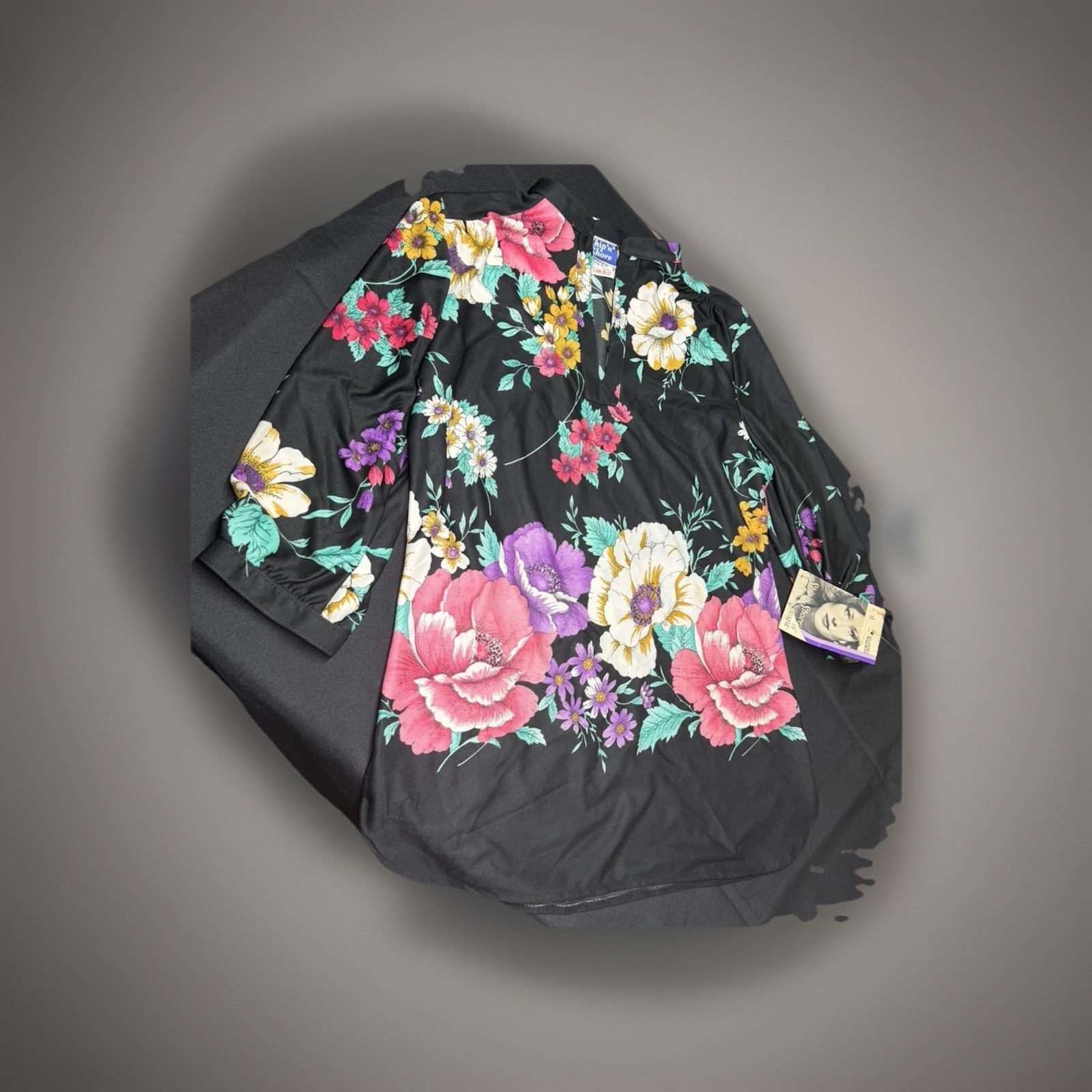 VTG 70s 80s Ship 'n Shore NWT Black Floral Qiana Style Polyester Blouse Size 10