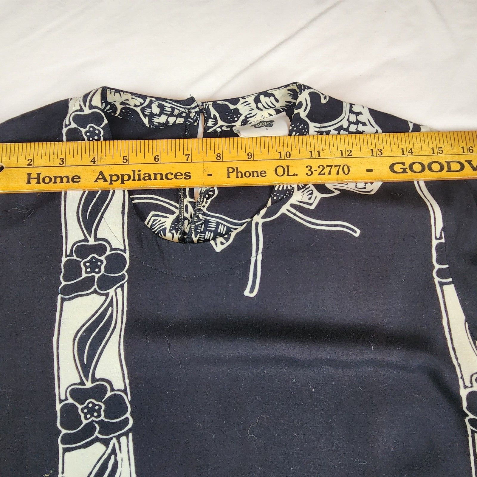 Vintage Hawaiian Hilo Hattie Dress S Black White Floral Long Sheath Side Slits