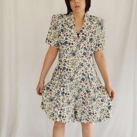 90s White and Purple Rose Print Romper