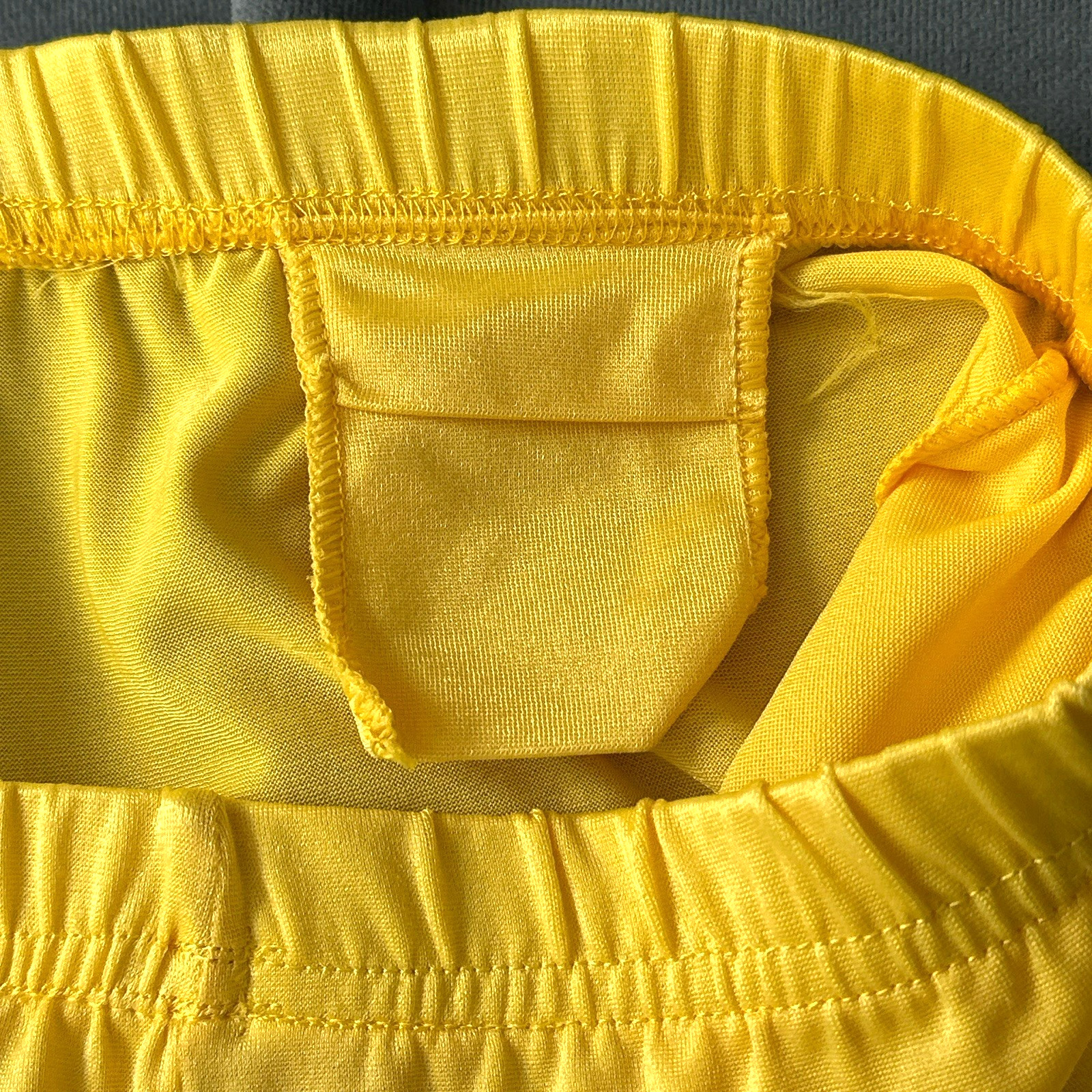 Vintage NOS Danskin Trakskin Shorts Medium Yellow Second Skin Nylon Spandex USA