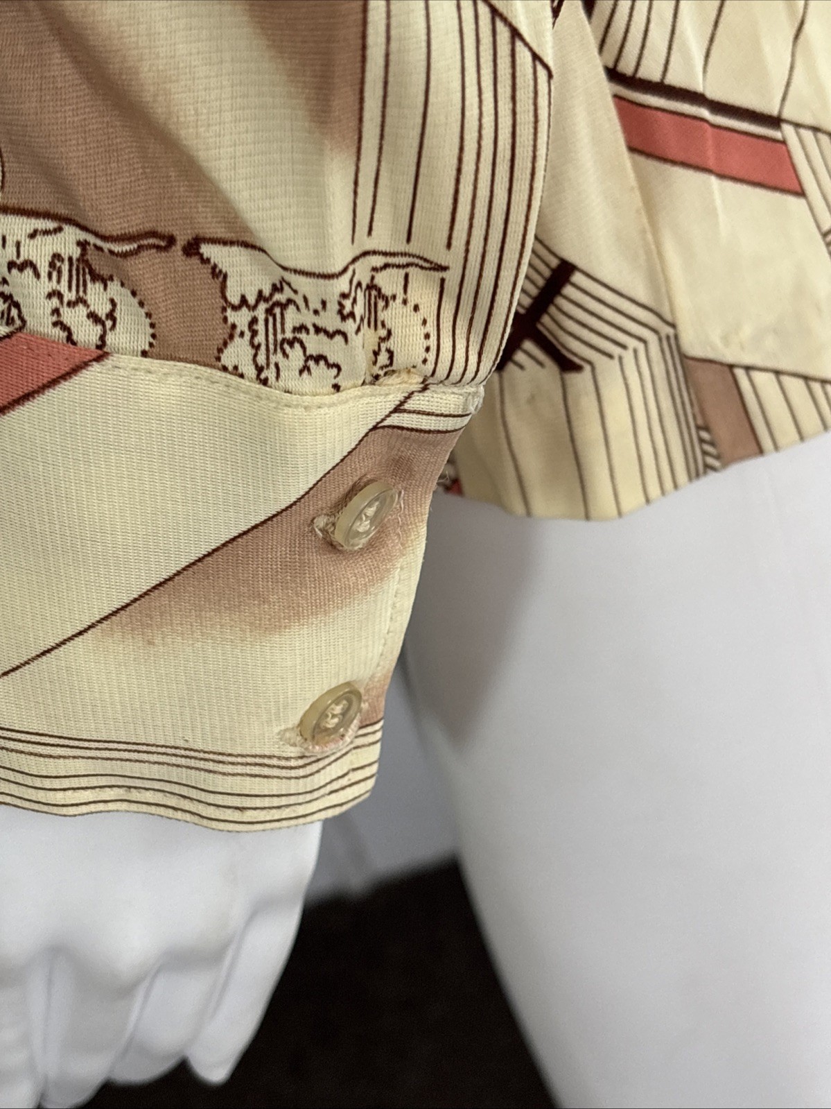 VTG 70s Women’s Disco Graphic Button Up Brown Pink LADY ARROW Dagger Collar
